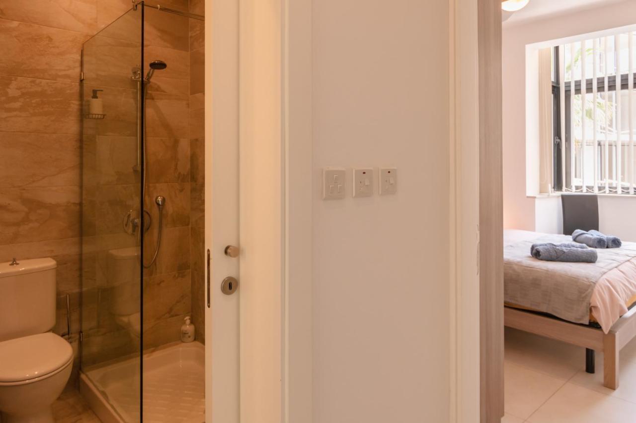 Modern Comfort - 2Br Apartment Center Of St Julians & Paceville Saint Julian's Eksteriør billede